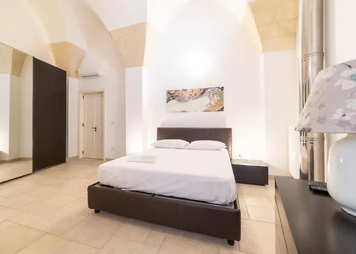 Milestone Лечче